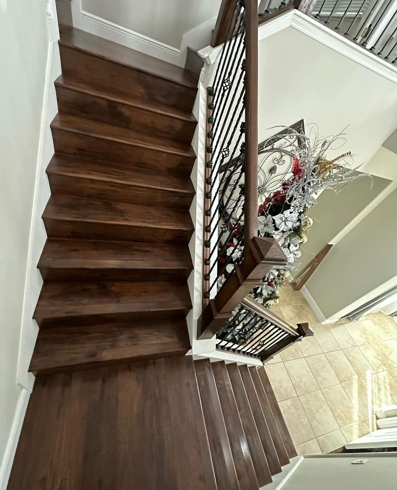 Walnut Stairs — Curved Design